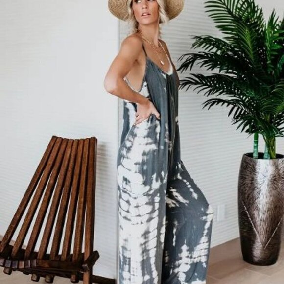 Plus Size Boho , Women's Plus Tie Dye V Neck Medium Stretch Jumpsuit - Picture 2 of 10